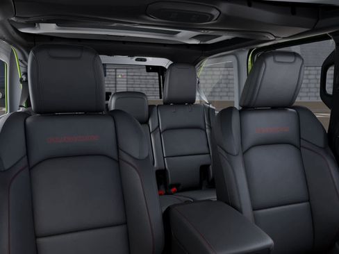 Used 2025 Jeep Wrangler Unlimited Rubicon w/ Safety Group image 52