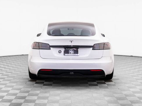Used 2022 Tesla Model S image 4
