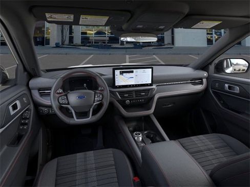 New 2026 Ford Explorer ST-Line w/ ST-Line Street Pack image 9