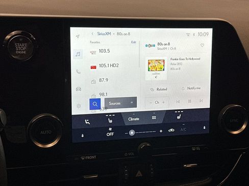 Certified 2025 Lexus NX 250 FWD w/ Accessory Package (A2) image 18