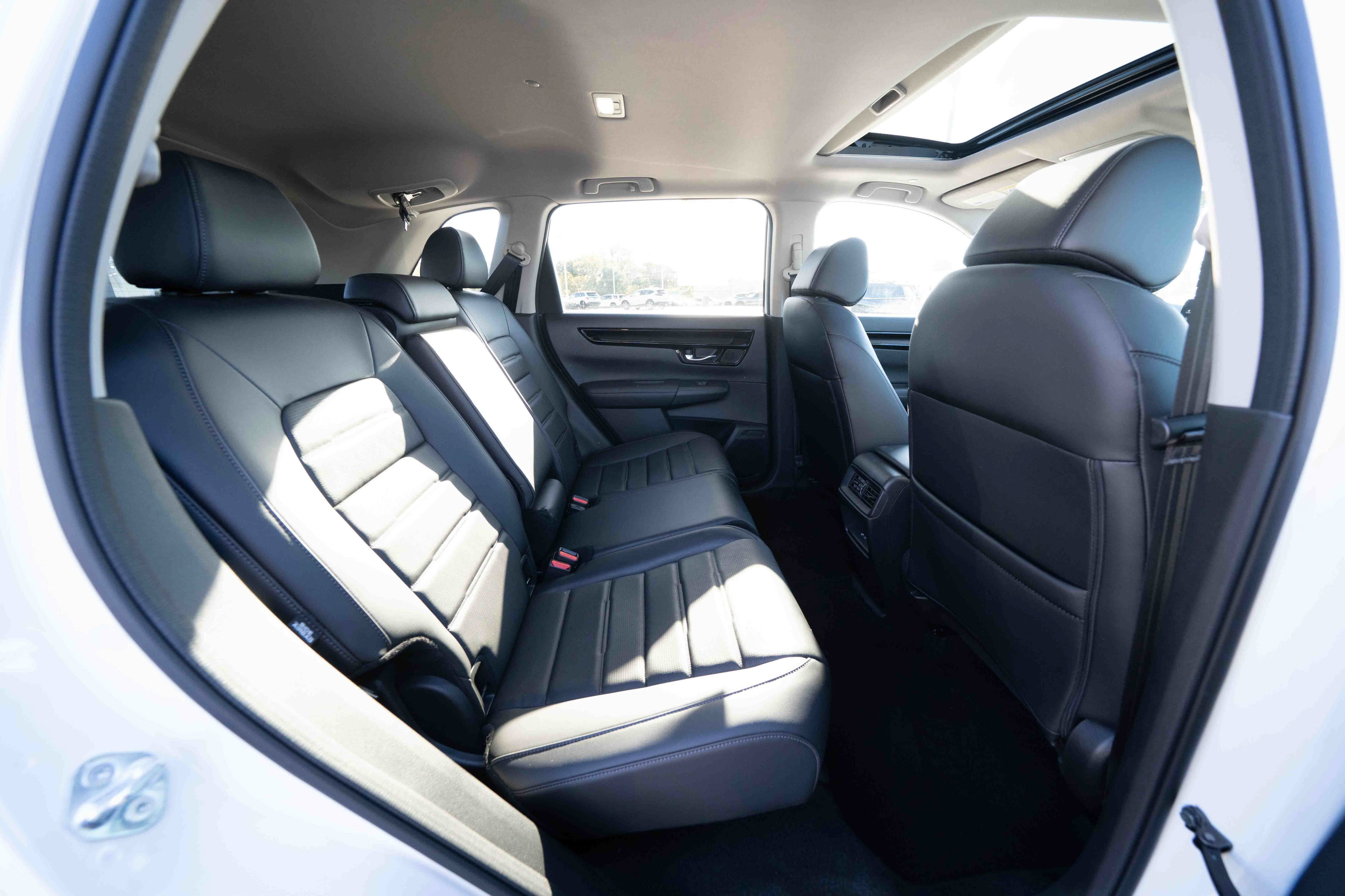 Used 2024 Honda CR-V EX-L image 25