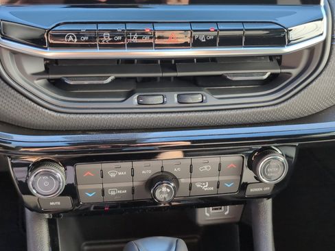 New 2026 Jeep Compass Limited AWD/4WD image 19