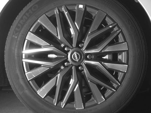 Used 2025 Nissan Altima 2.5 SV image 12