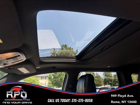 Used 2018 Jeep Grand Cherokee Limited AWD/4WD image 18