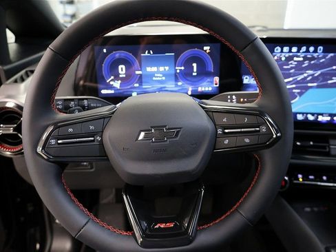 New 2026 Chevrolet Equinox EV RS FWD image 18