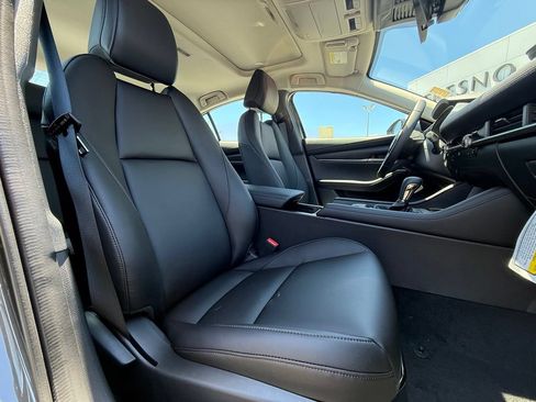 New 2026 MAZDA MAZDA3 2.5 S Sedan w/ Preferred Pkg FWD image 14