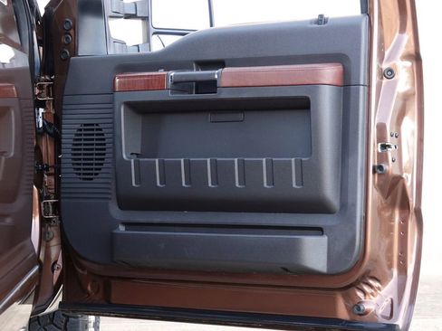 Used 2012 Ford F250 King Ranch w/ King Ranch w/Chrome Pkg image 39