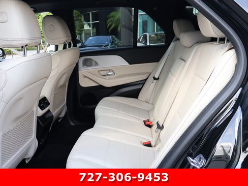 Certified 2025 Mercedes-Benz GLE 350 4MATIC w/ Driver Assistance Package image 16