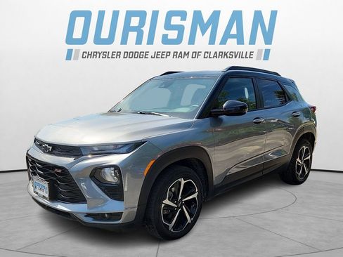 Used 2023 Chevrolet TrailBlazer RS FWD image 3