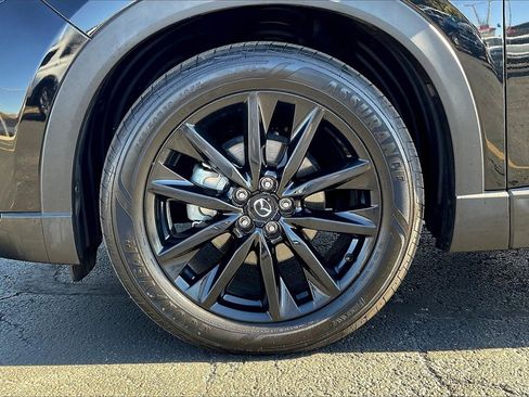 Used 2023 MAZDA CX-9 Touring Plus image 8