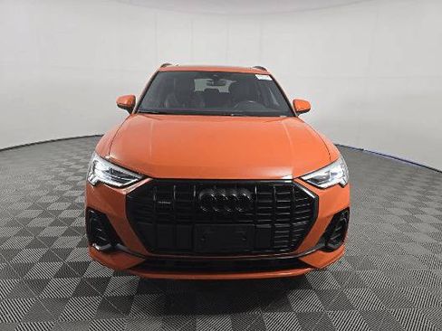 Used 2023 Audi Q3 2.0T Premium Plus w/ Premium Plus Package AWD/4WD image 3