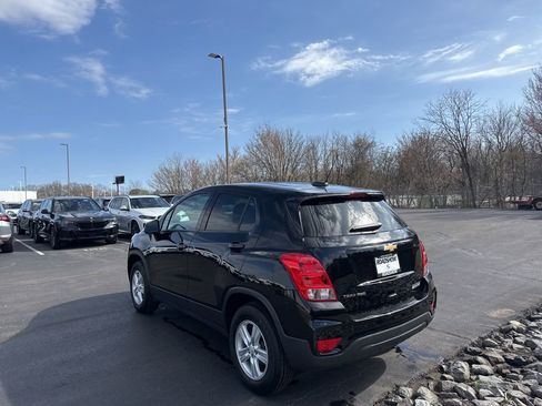 Used 2020 Chevrolet Trax LS w/ Tint and Cruise Package image 3