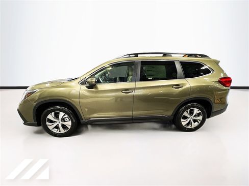 Certified 2025 Subaru Ascent Premium image 8