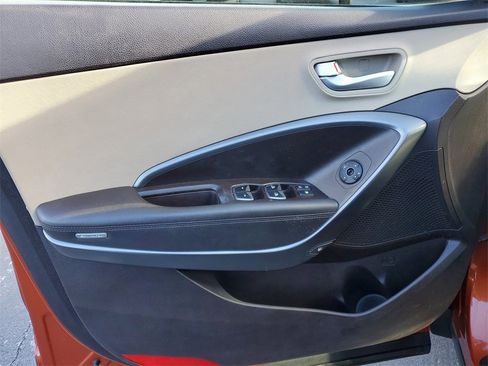 Used 2017 Hyundai Santa Fe Sport image 18