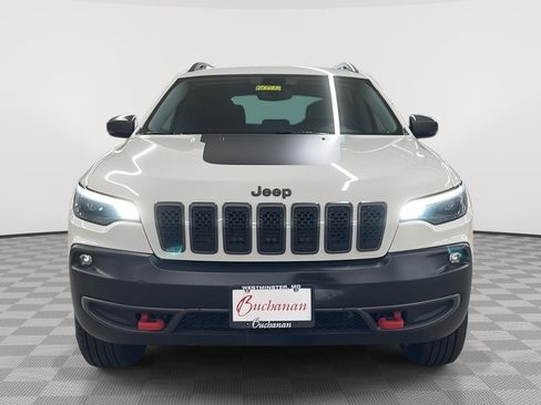 Used 2019 Jeep Cherokee Trailhawk image 3