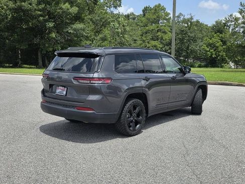 Used 2023 Jeep Grand Cherokee L Laredo AWD/4WD image 5