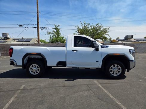 Used 2025 GMC Sierra 2500 Pro RWD image 7