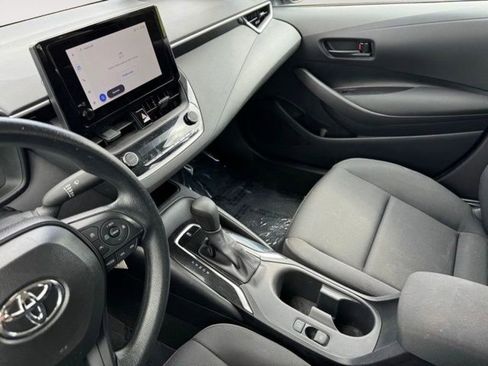 Certified 2025 Toyota Corolla LE FWD image 14