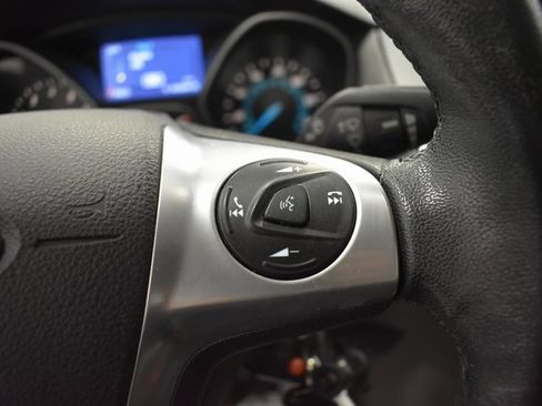 Used 2014 Ford Focus SE w/ Equipment Group 201A image 22