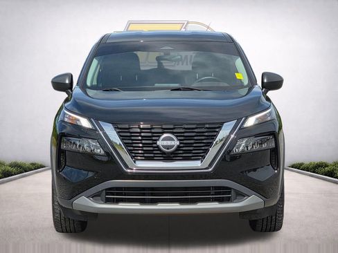Used 2023 Nissan Rogue S FWD image 3
