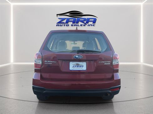 Used 2016 Subaru Forester 2.5i AWD/4WD image 6