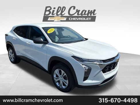 New 2026 Chevrolet Trax LS FWD image 1