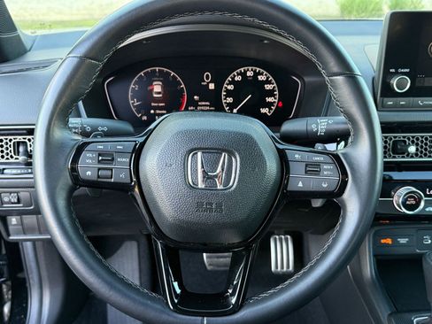 Used 2025 Honda Civic Sport image 28