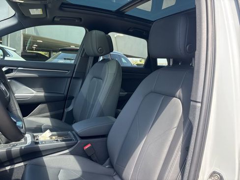 Used 2025 Audi Q3 2.0T Premium w/ Convenience Package image 13