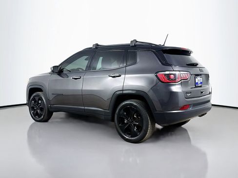 Used 2019 Jeep Compass Latitude AWD/4WD image 5