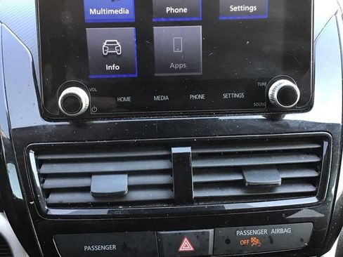 Used 2024 Mitsubishi Eclipse Cross LE AWD/4WD image 10