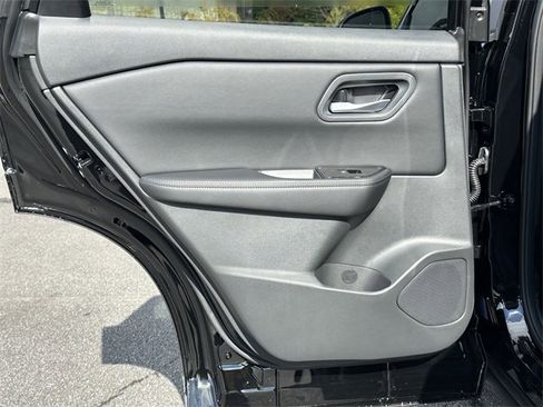New 2026 Nissan Rogue SV image 17