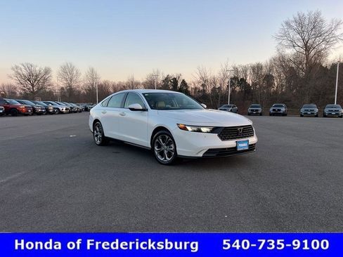 Certified 2023 Honda Accord EX-L image 2