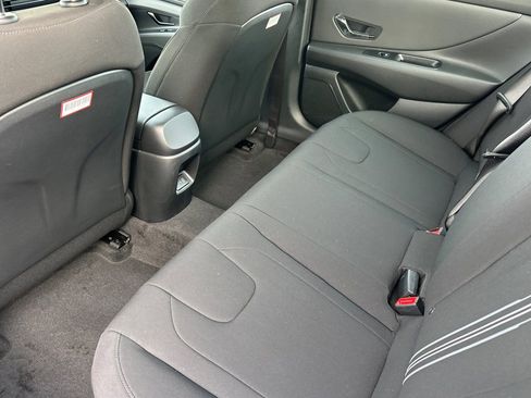 Used 2026 Hyundai Elantra Sport FWD image 15