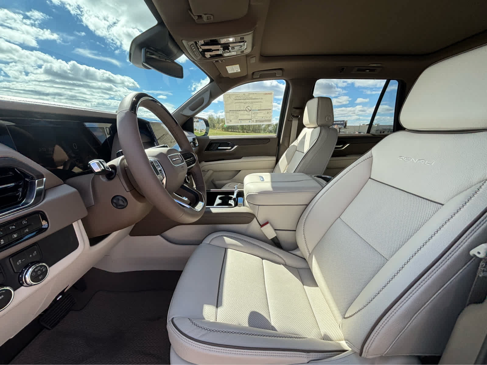 New 2027 GMC Yukon Denali w/ Sun & Power Step Package AWD/4WD image 17
