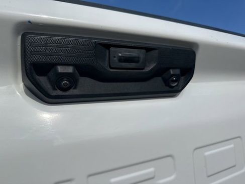 Used 2024 Chevrolet Silverado 2500 LT image 56