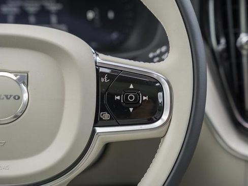 New 2027 Volvo XC60 B5 Ultra AWD/4WD image 29