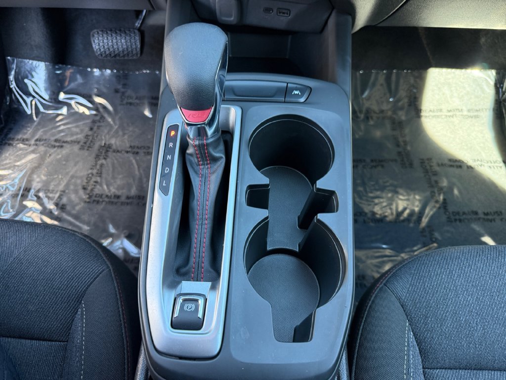 Used 2024 Chevrolet Trax RS FWD image 17
