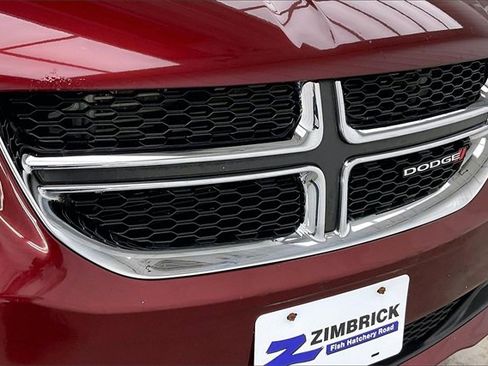 Used 2017 Dodge Grand Caravan SE image 30