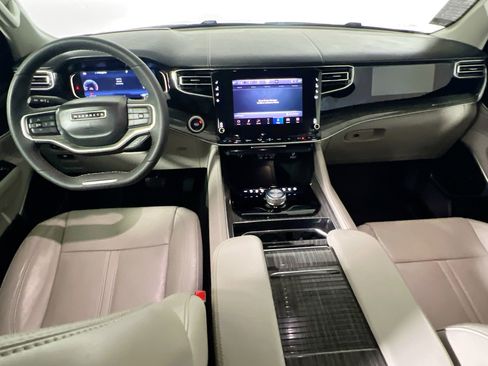 Used 2022 Jeep Wagoneer Series III w/ Convenience Group I image 28