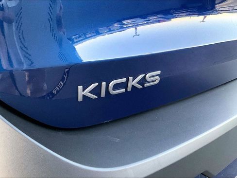 New 2026 Nissan Kicks SV image 12