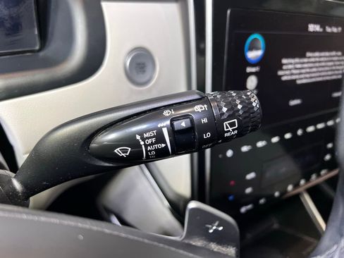 Used 2024 Hyundai Tucson Limited image 28