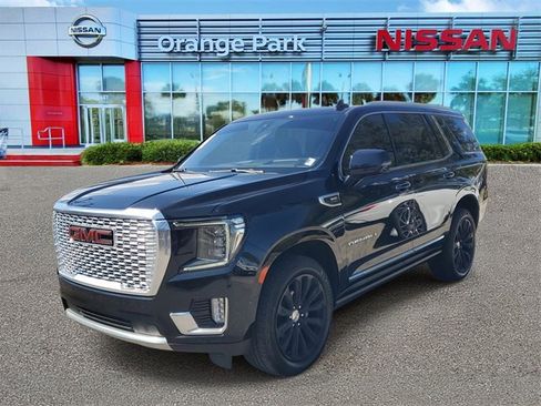 Used 2021 GMC Yukon Denali w/ LPO, Illumination Package image 4