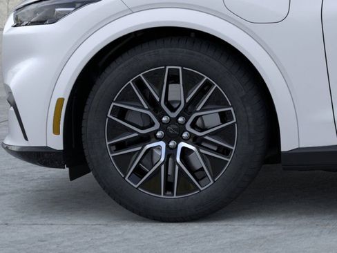 New 2026 Ford Mustang Mach-E Premium image 19