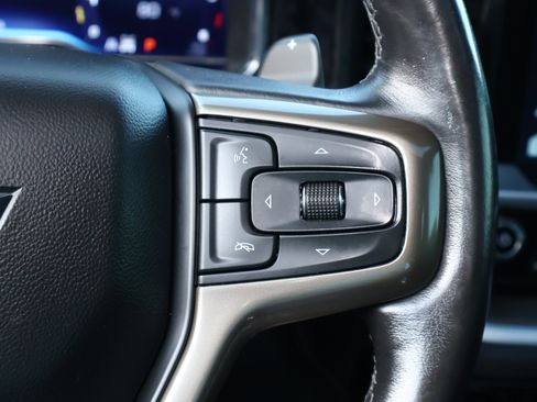 Used 2022 Chevrolet Silverado 1500 High Country w/ High Country Premium Package AWD/4WD image 19