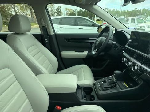 Used 2025 Honda CR-V EX-L image 17