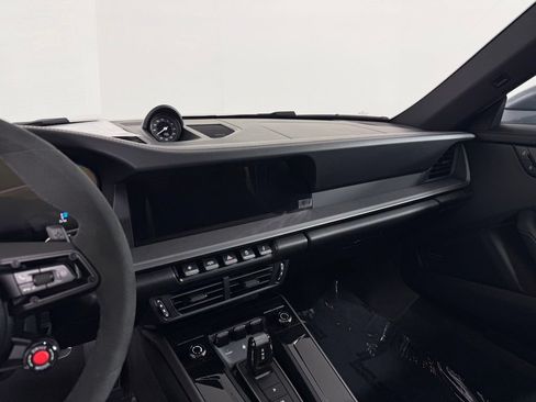 Certified 2025 Porsche 911 Carrera S RWD image 22