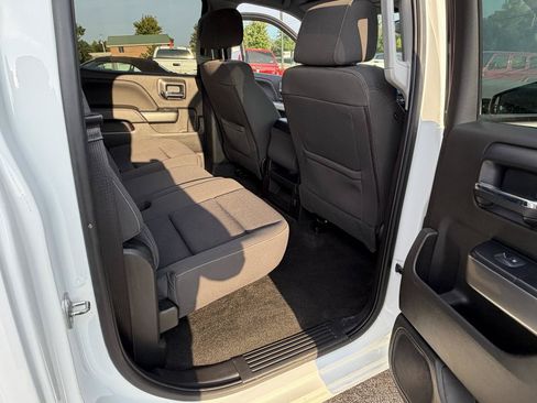 Used 2018 Chevrolet Silverado 1500 LT w/ All Star Edition AWD/4WD image 37