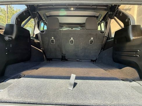 Used 2020 Jeep Wrangler Unlimited Sport S AWD/4WD image 32