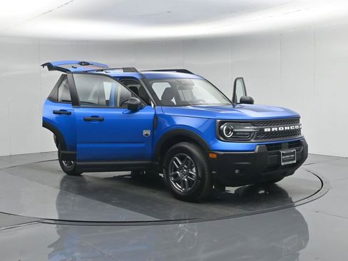 Used 2025 Ford Bronco Sport Big Bend w/ Convenience Package AWD/4WD image 35