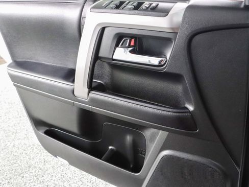 Used 2024 Toyota 4Runner SR5 Premium image 23